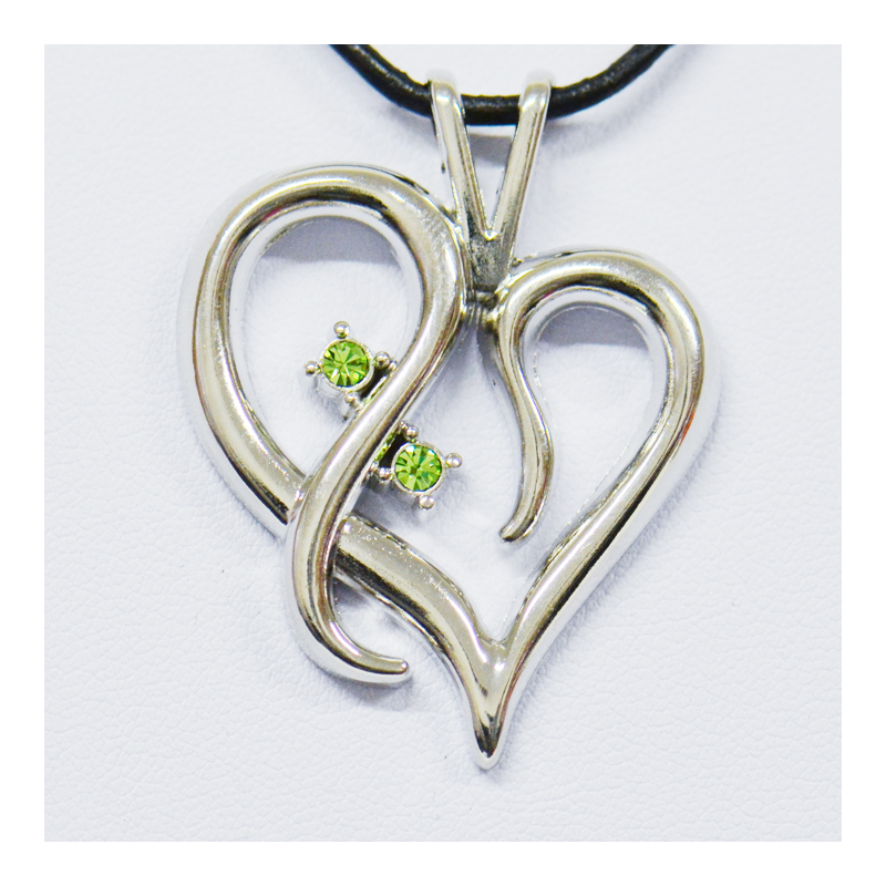 Romantic Heart X Geocoin necklace Satin Silver + Peridot